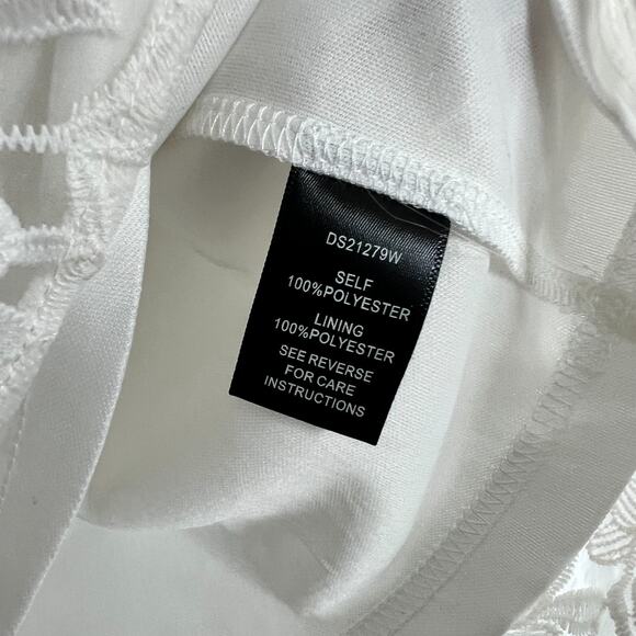 Ark & Company Floral Lace White Dress Size Small - Picture 10 of 11